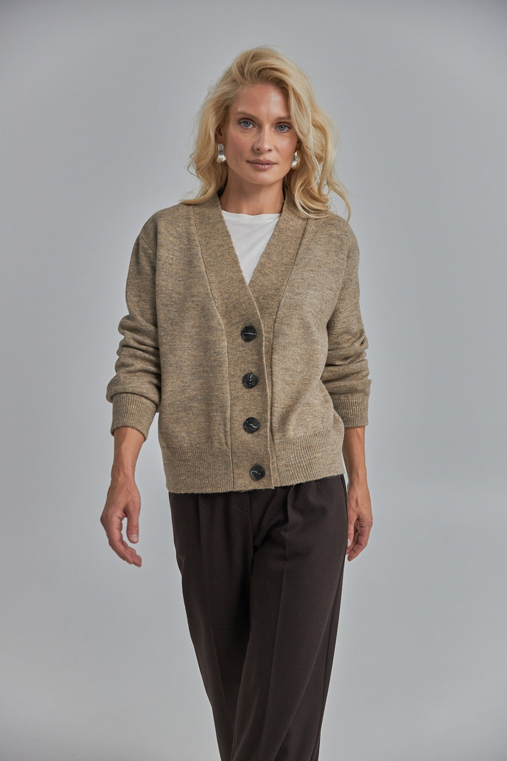 #color_taupe sage