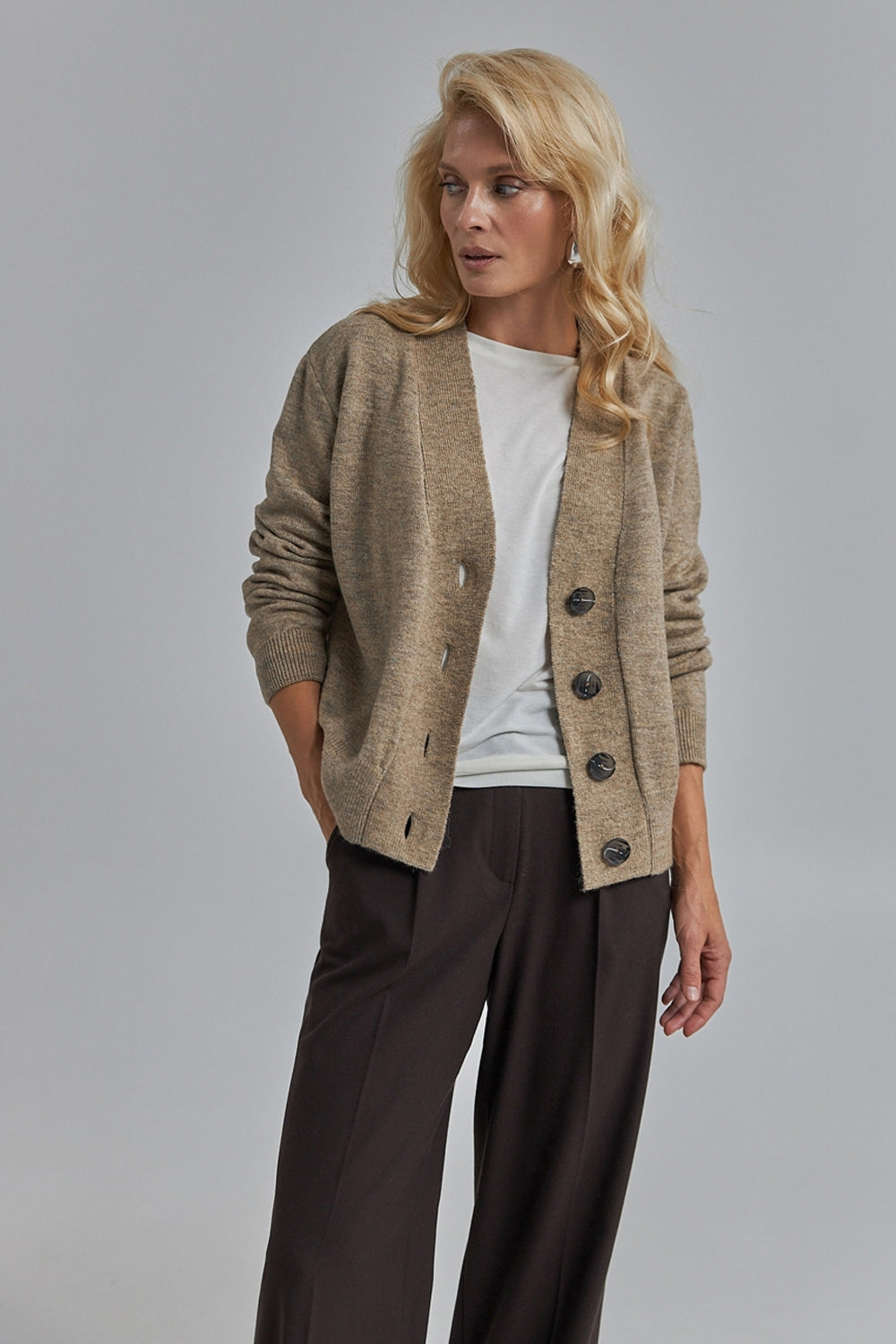 #color_taupe sage