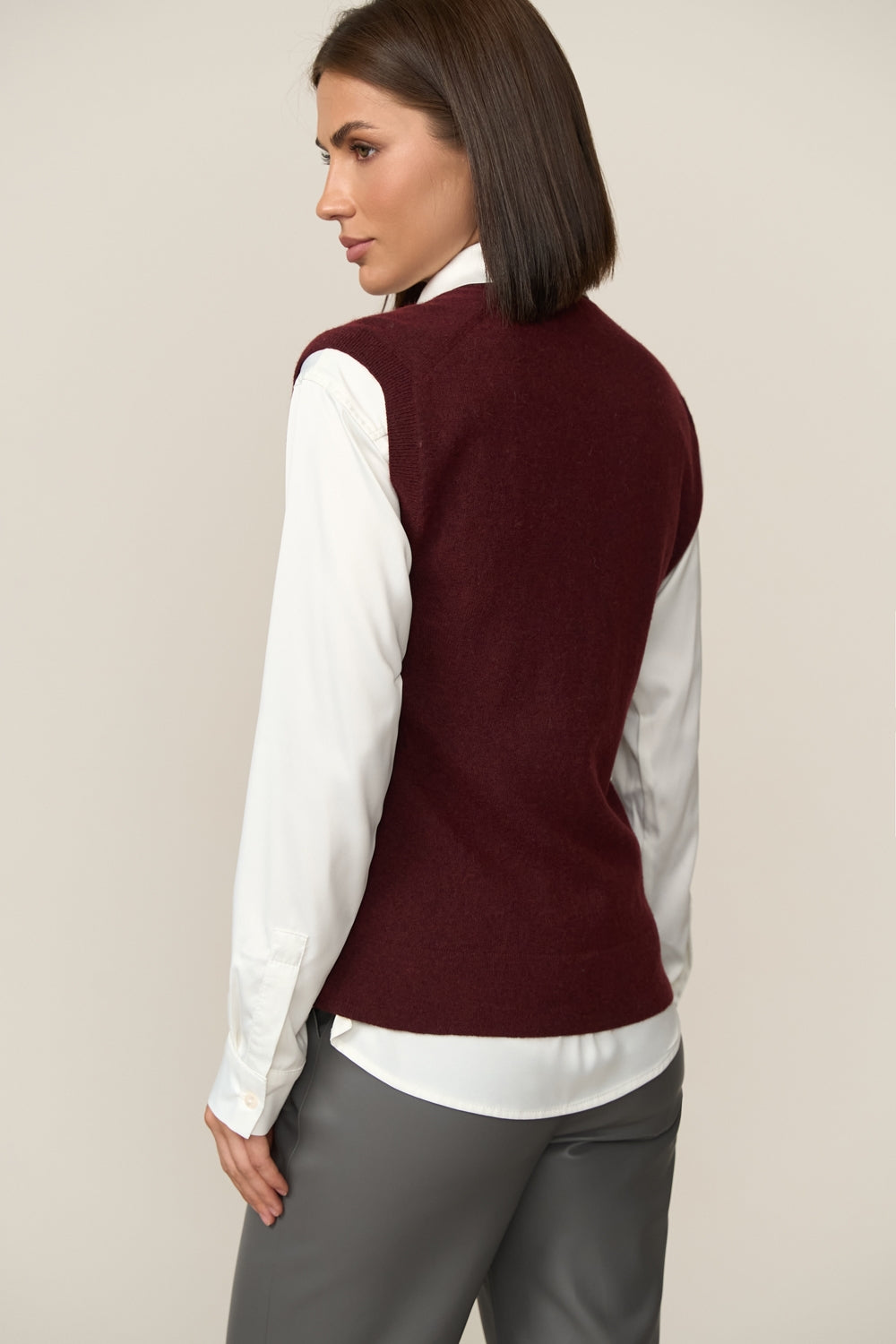 #color_burgundy red