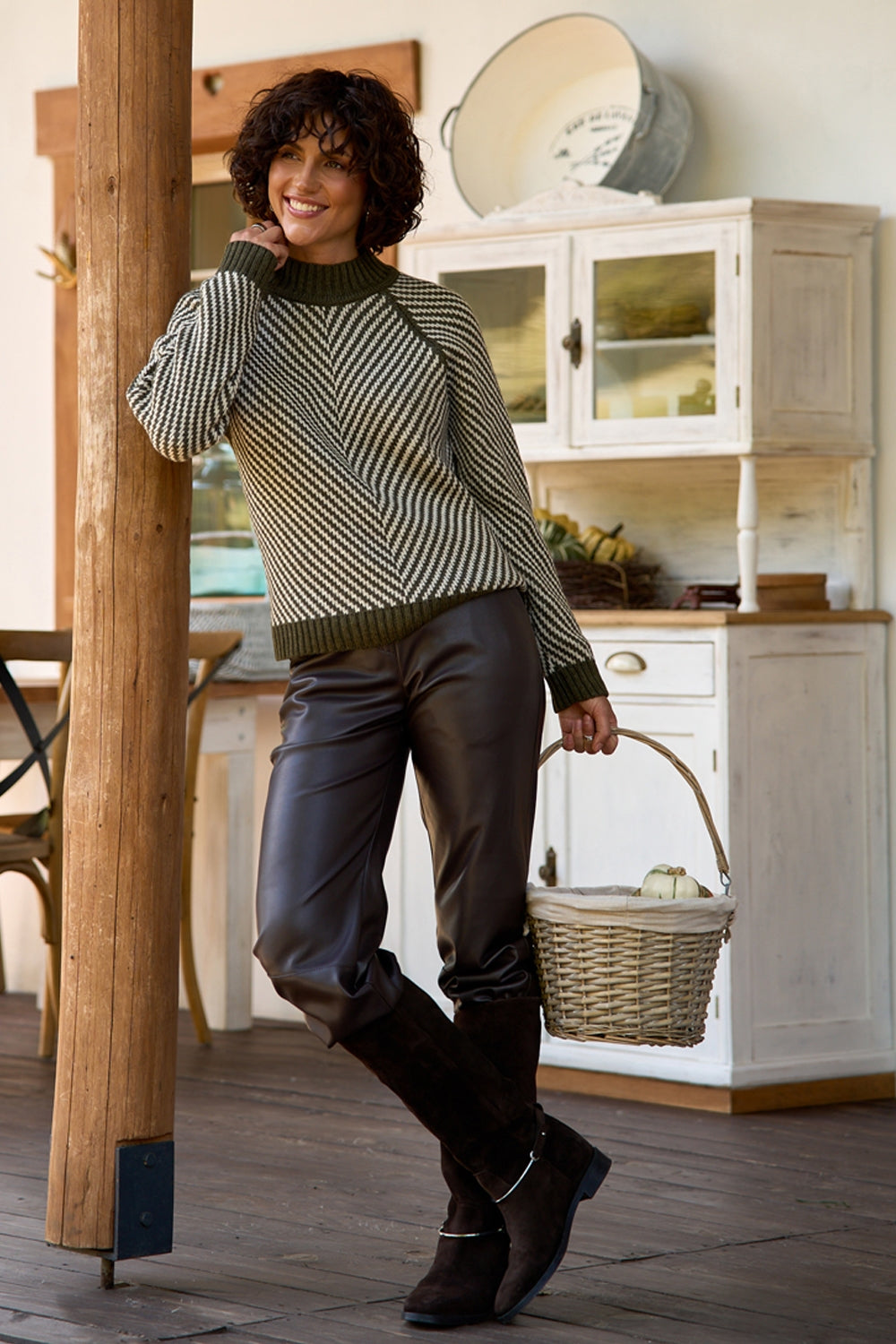 Women’s Wool Chevron Knit Raglan Sweater with Stand Collar