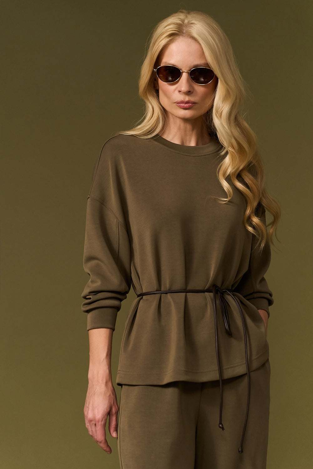 #color_moss taupe