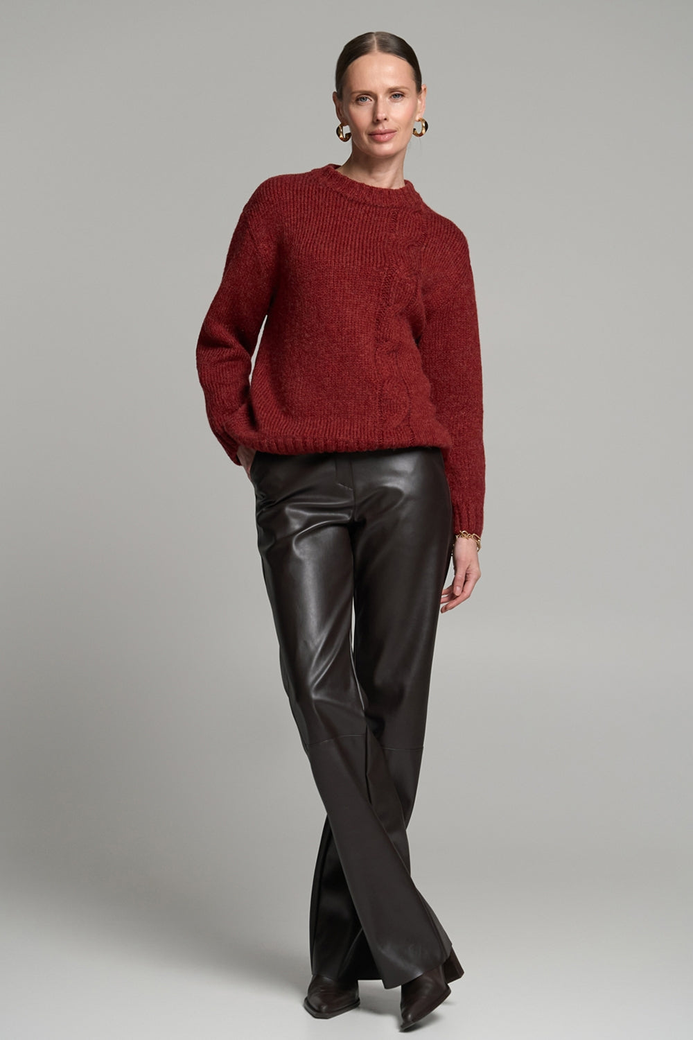 #color_burgundy red