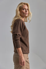 #color_chestnut brown