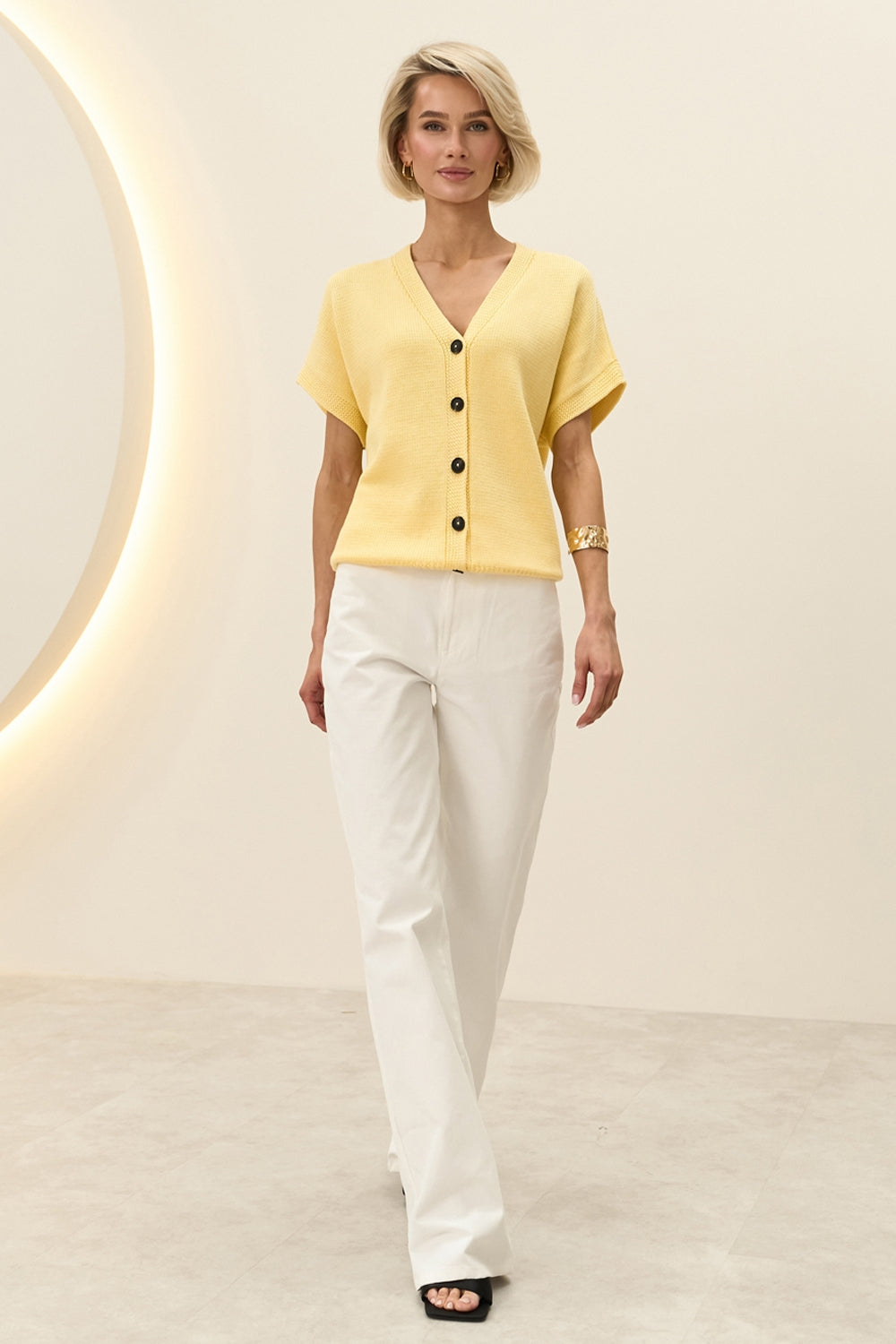 #color_butter yellow