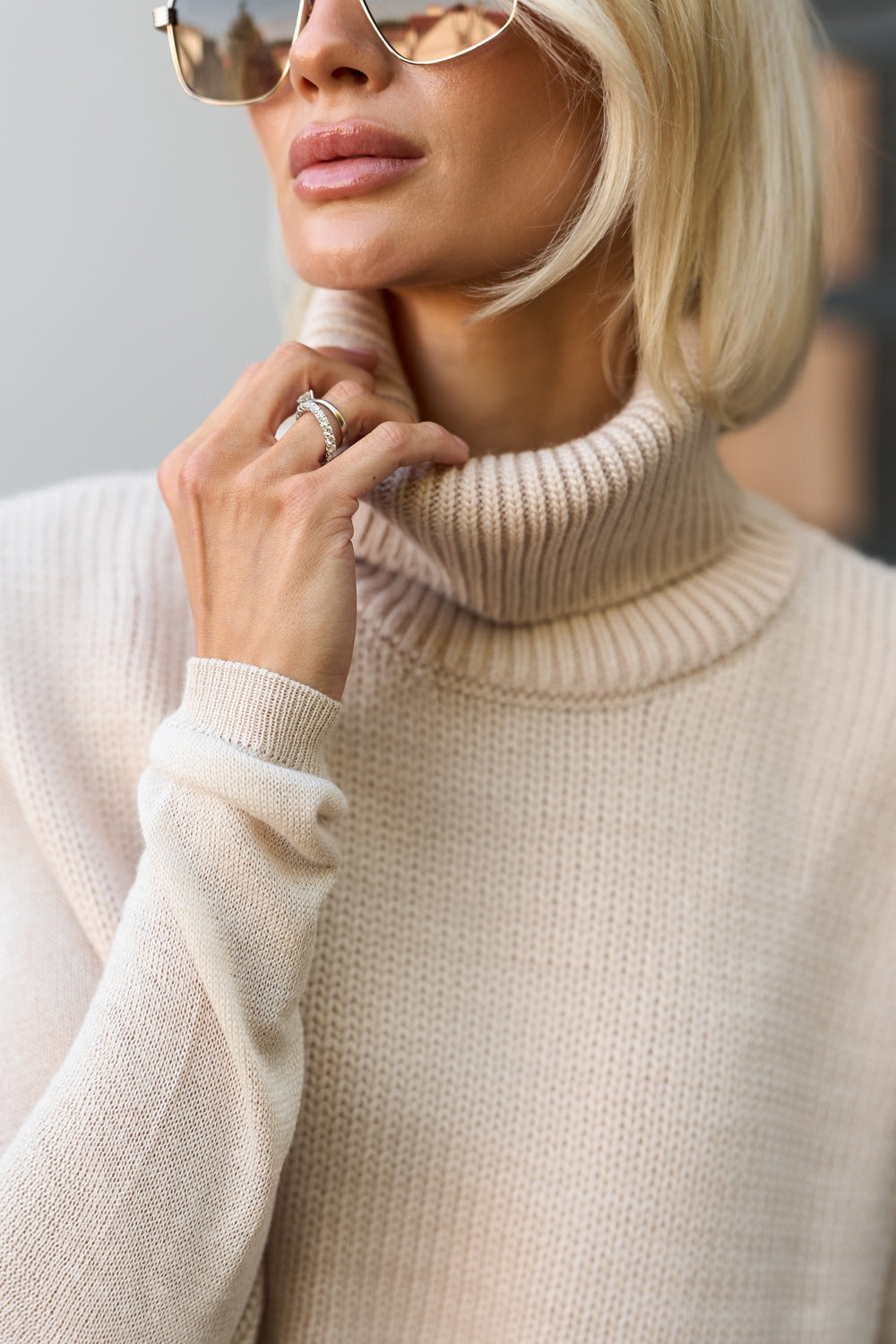 Women’s Wool Knit Turtleneck Dickey Shoulder Warmer