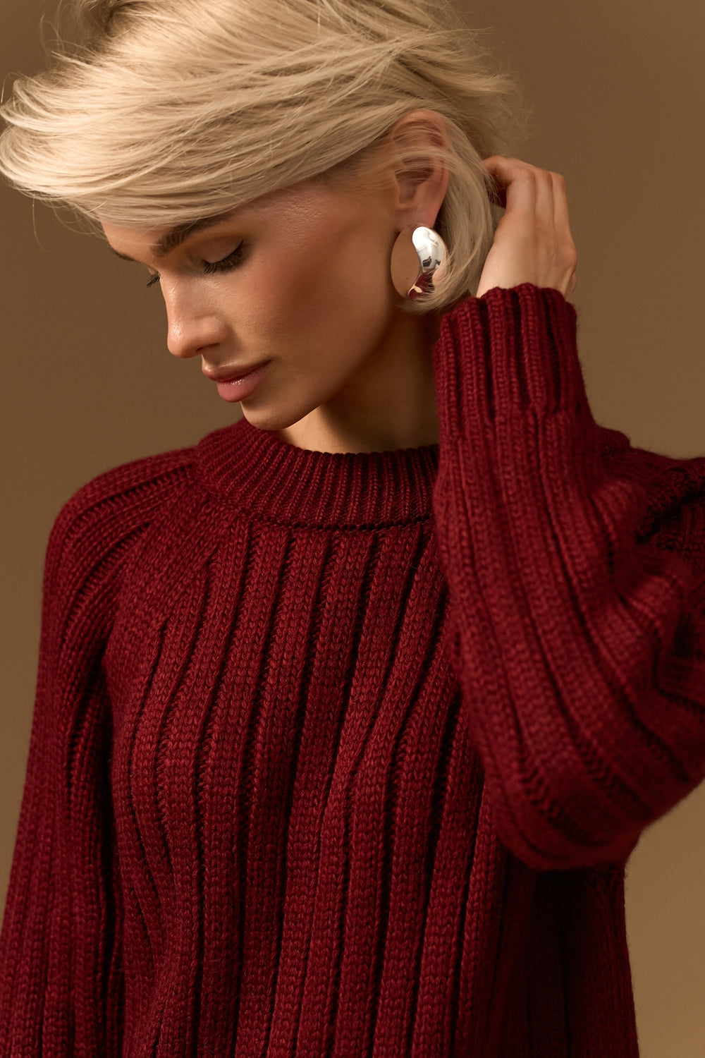 Women’s Wool Ribbed Knit Raglan Sweater
