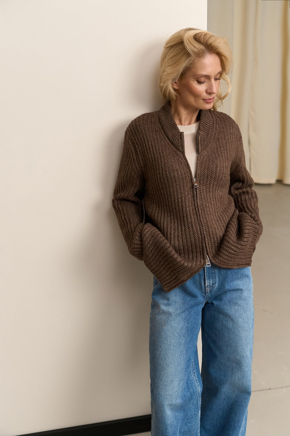 Relaxed wool zip cardigan with chunky ribbed knit