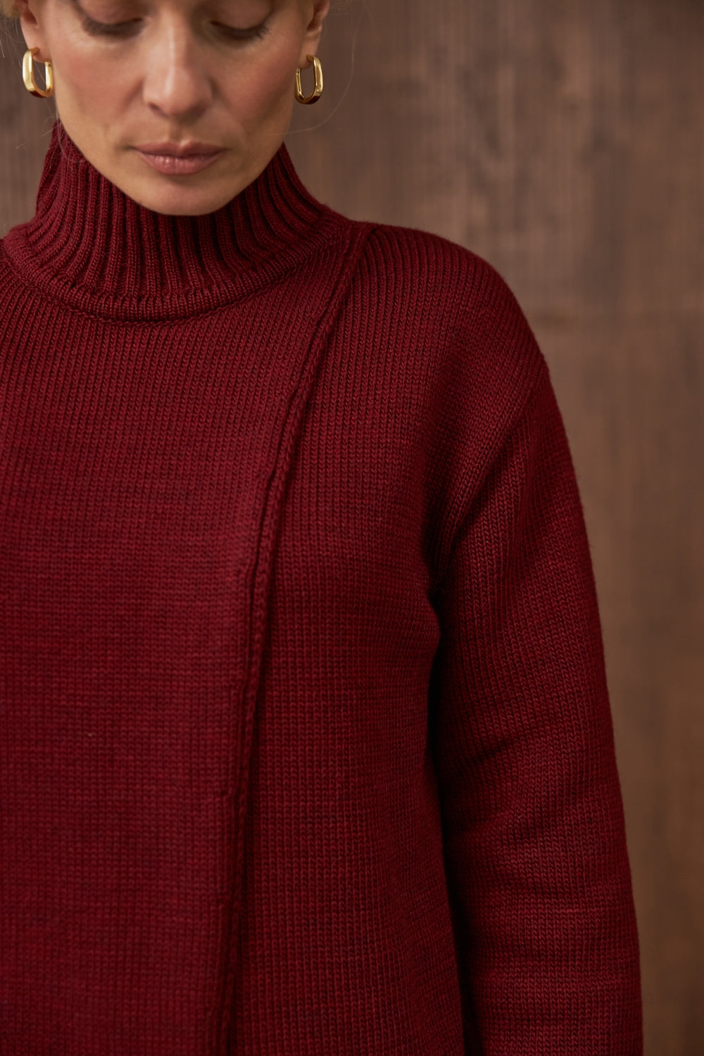 #color_burgundy red