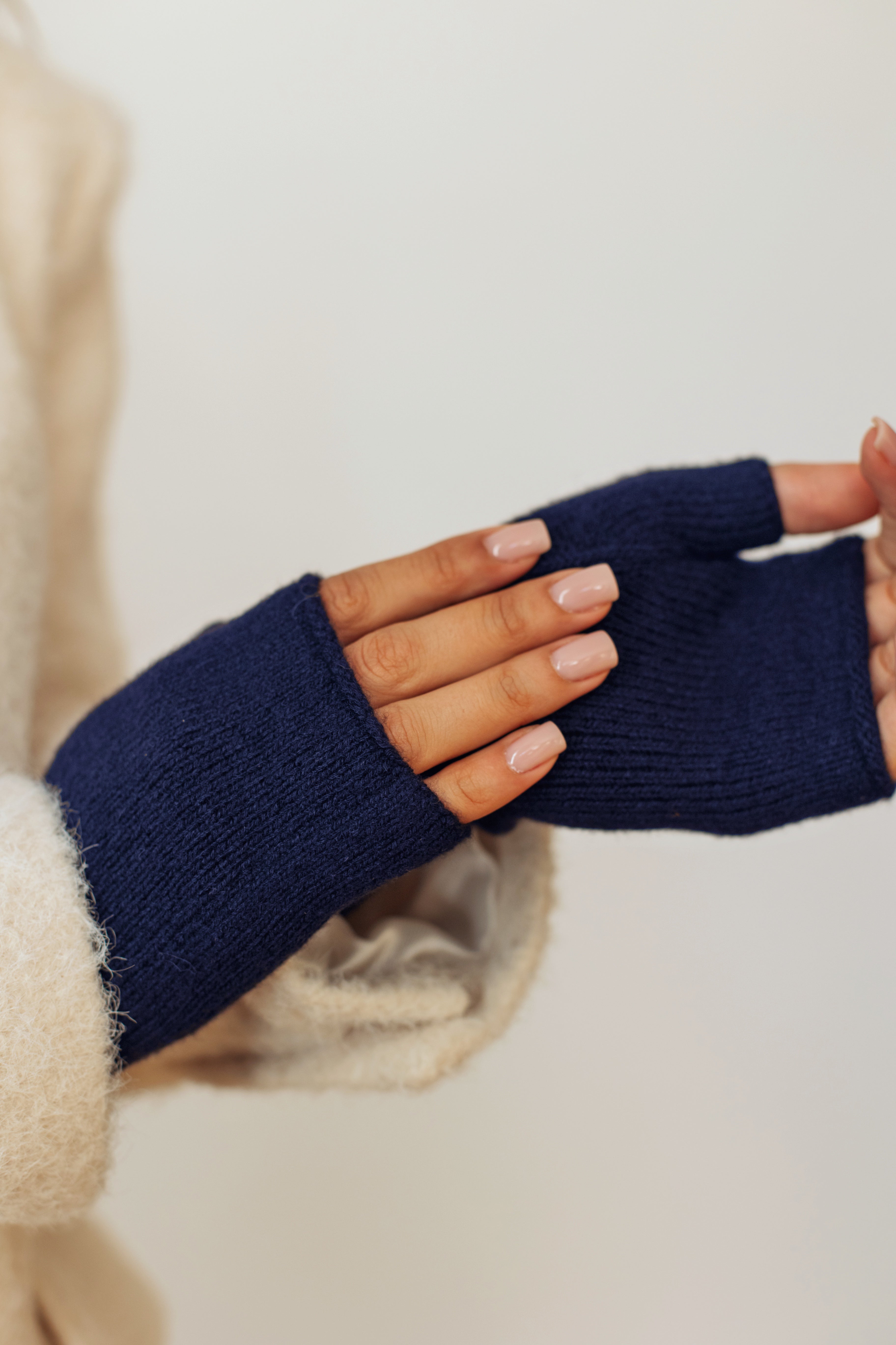 Pure Cashmere Fingerless Gloves