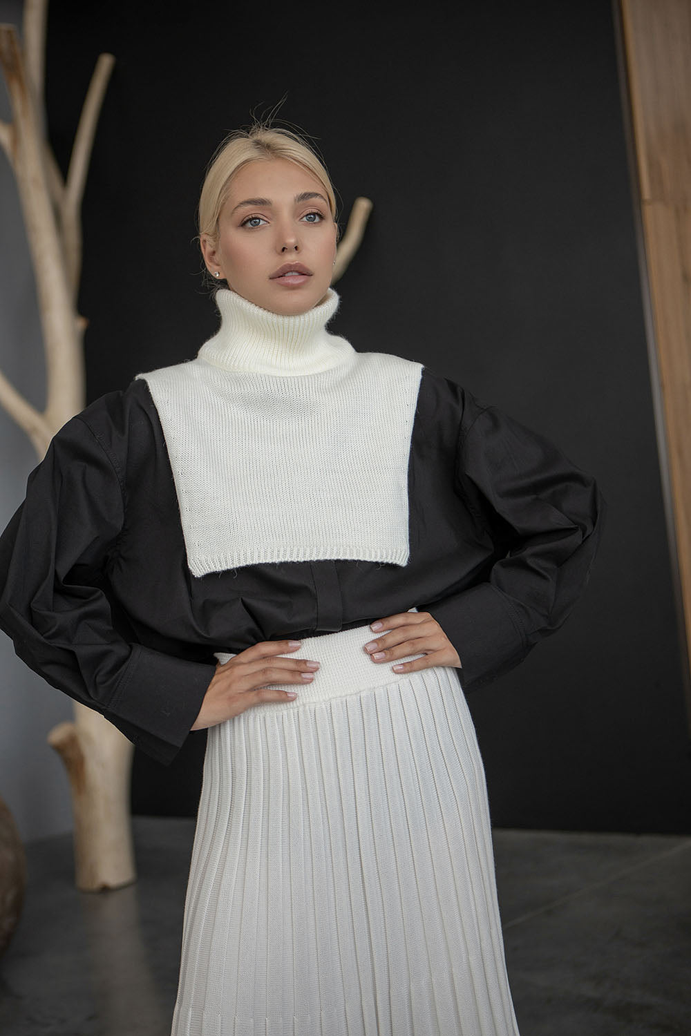 Knit Turtleneck Dickie Wool Neck Warmer, Ivory