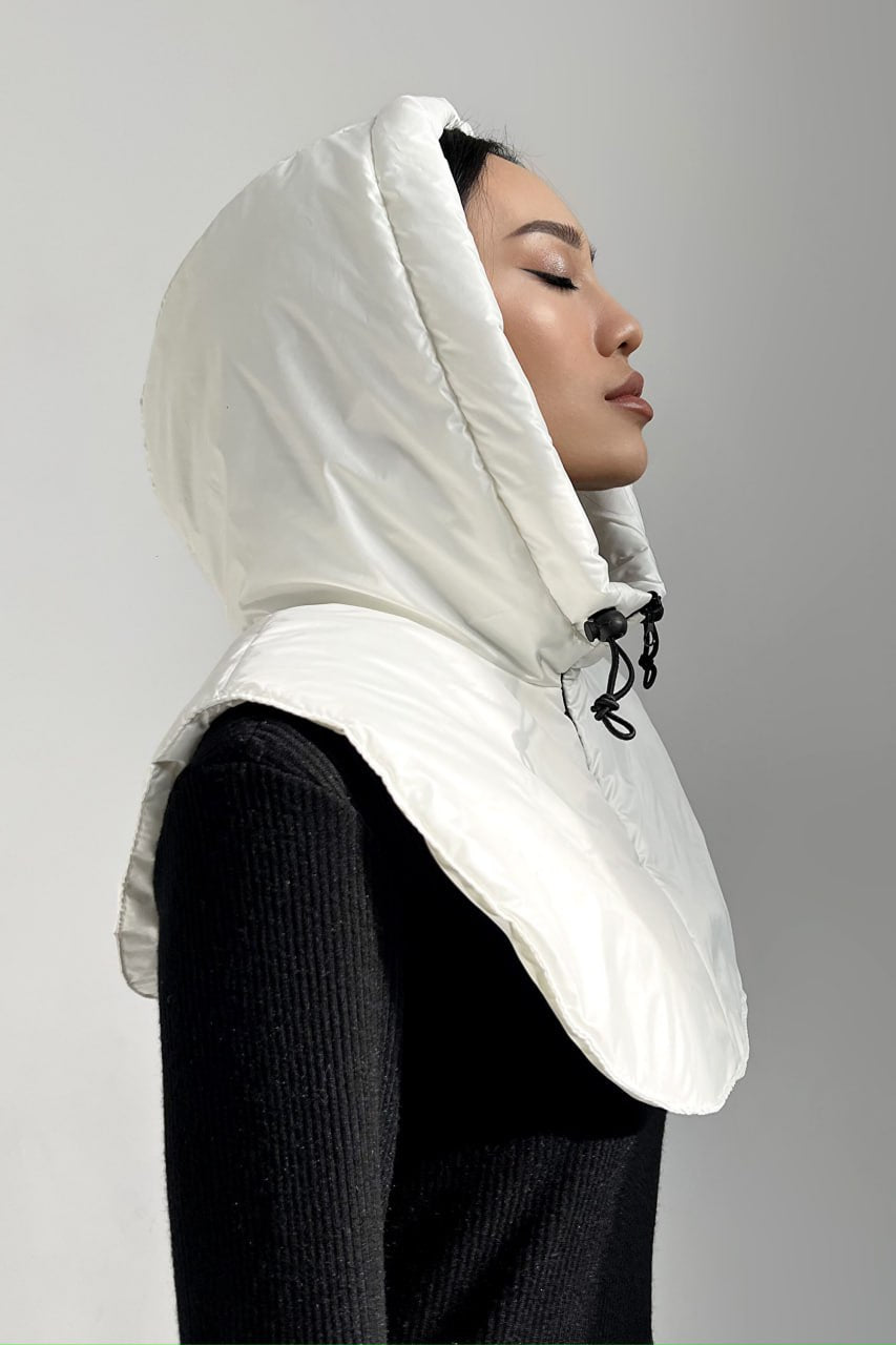 Waterproof Hooded Scarf With Zipper and Drawstring, White