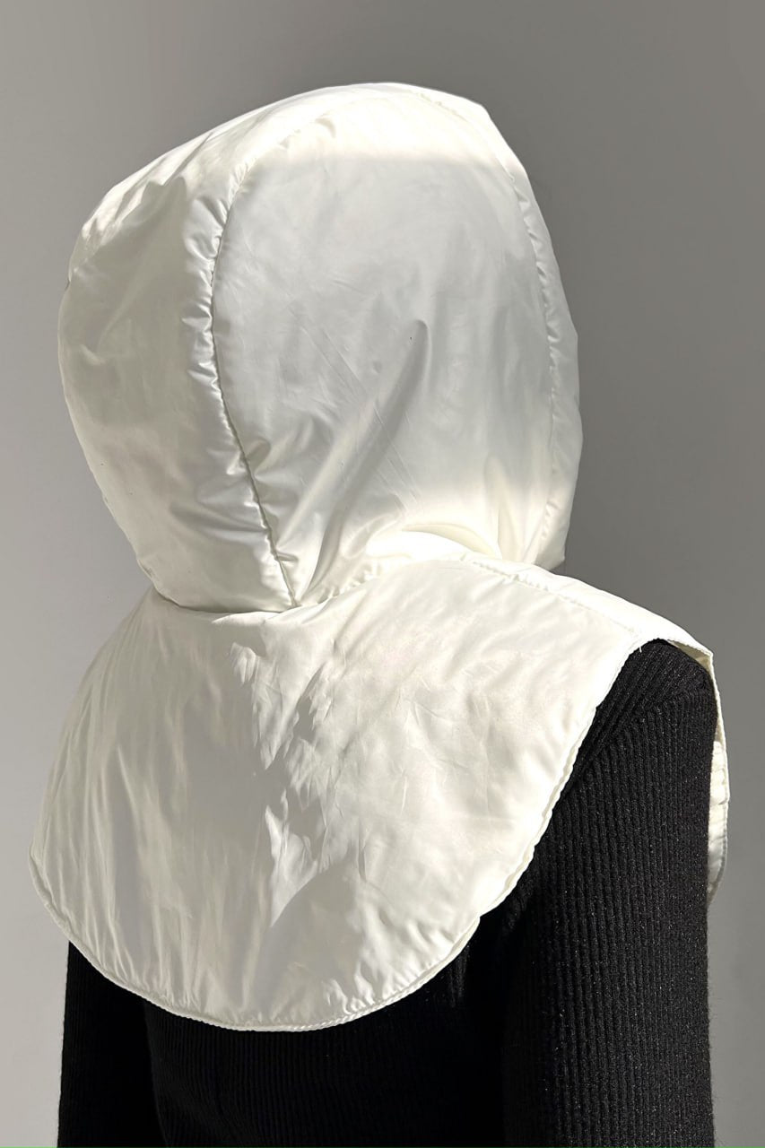 Waterproof Hooded Scarf With Zipper and Drawstring, White