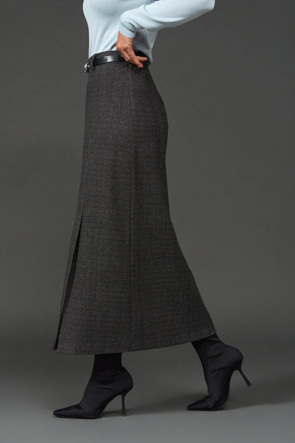 Women’s Wool Maxi Skirt Front Slit Straight Fit