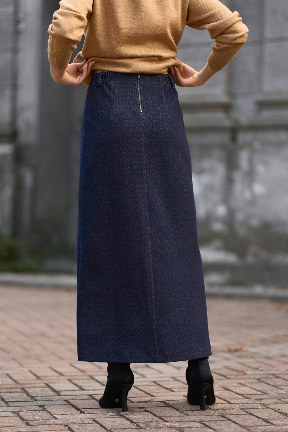 Women’s Wool Maxi Skirt Front Slit Straight Fit