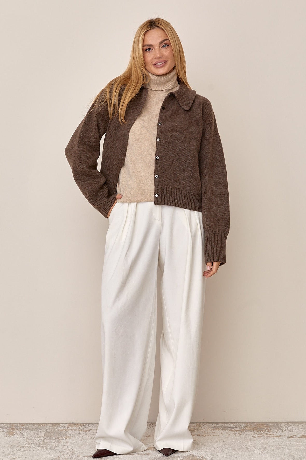 #color_chestnut brown