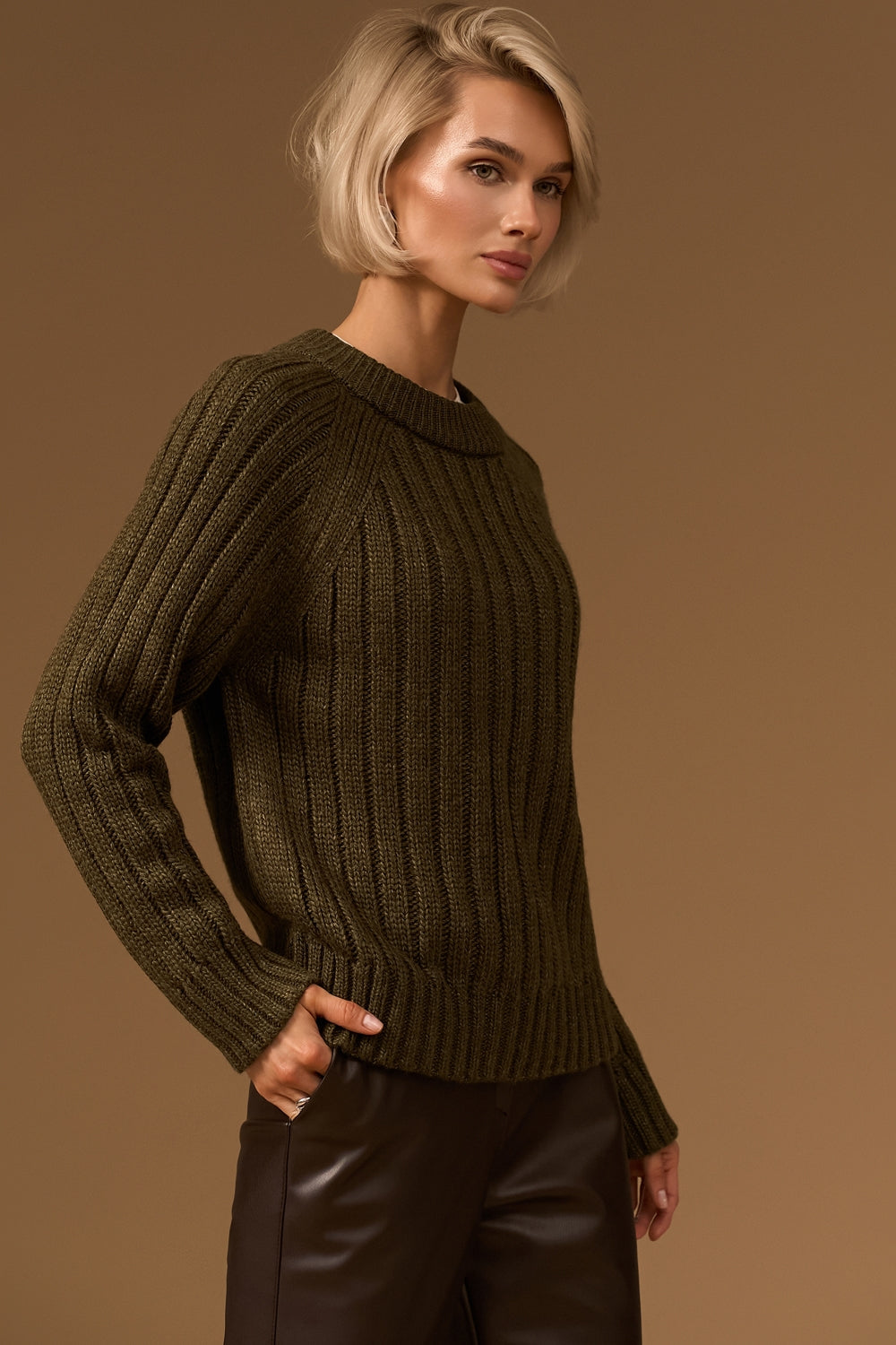 Women’s Wool Ribbed Knit Raglan Sweater