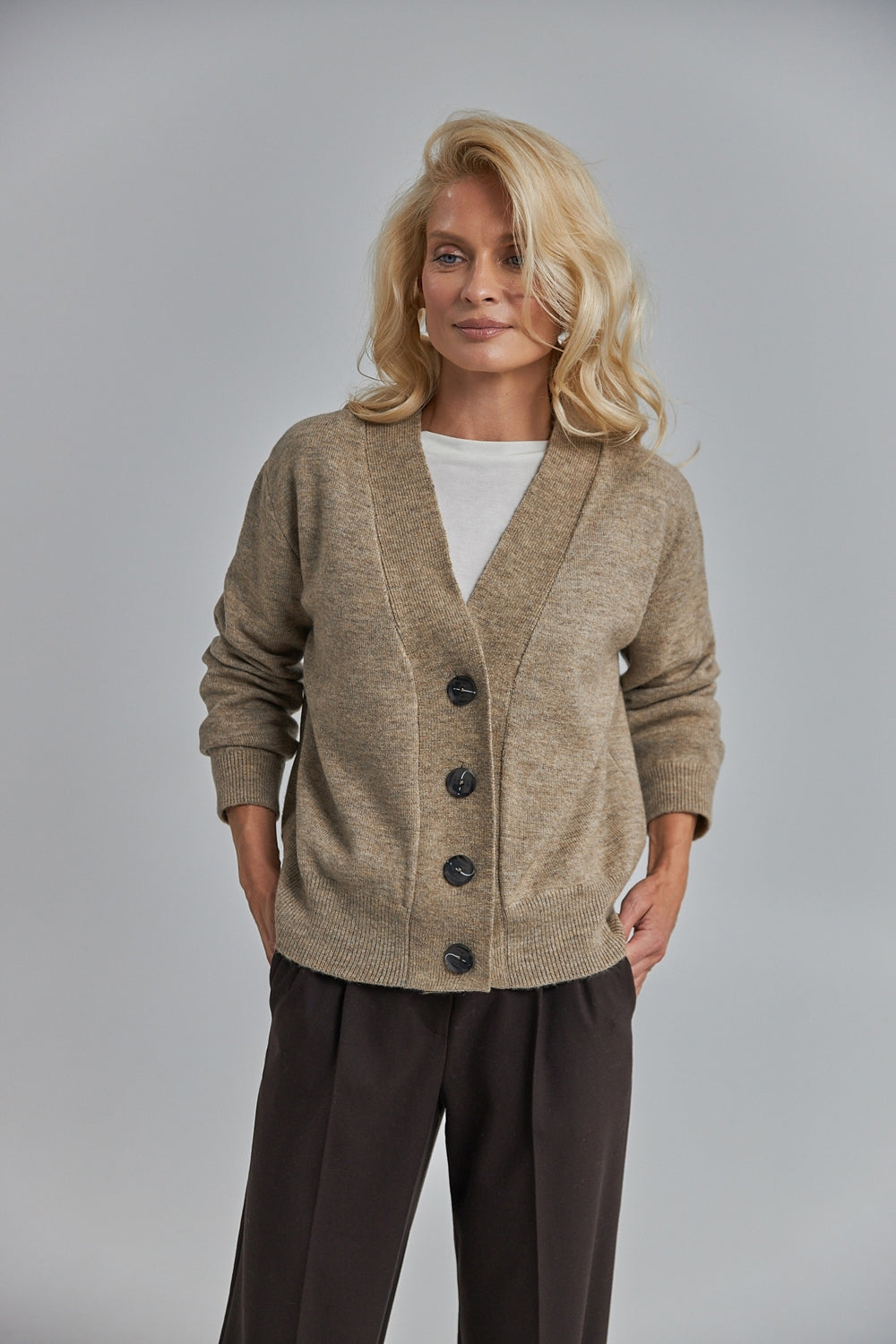 #color_taupe sage