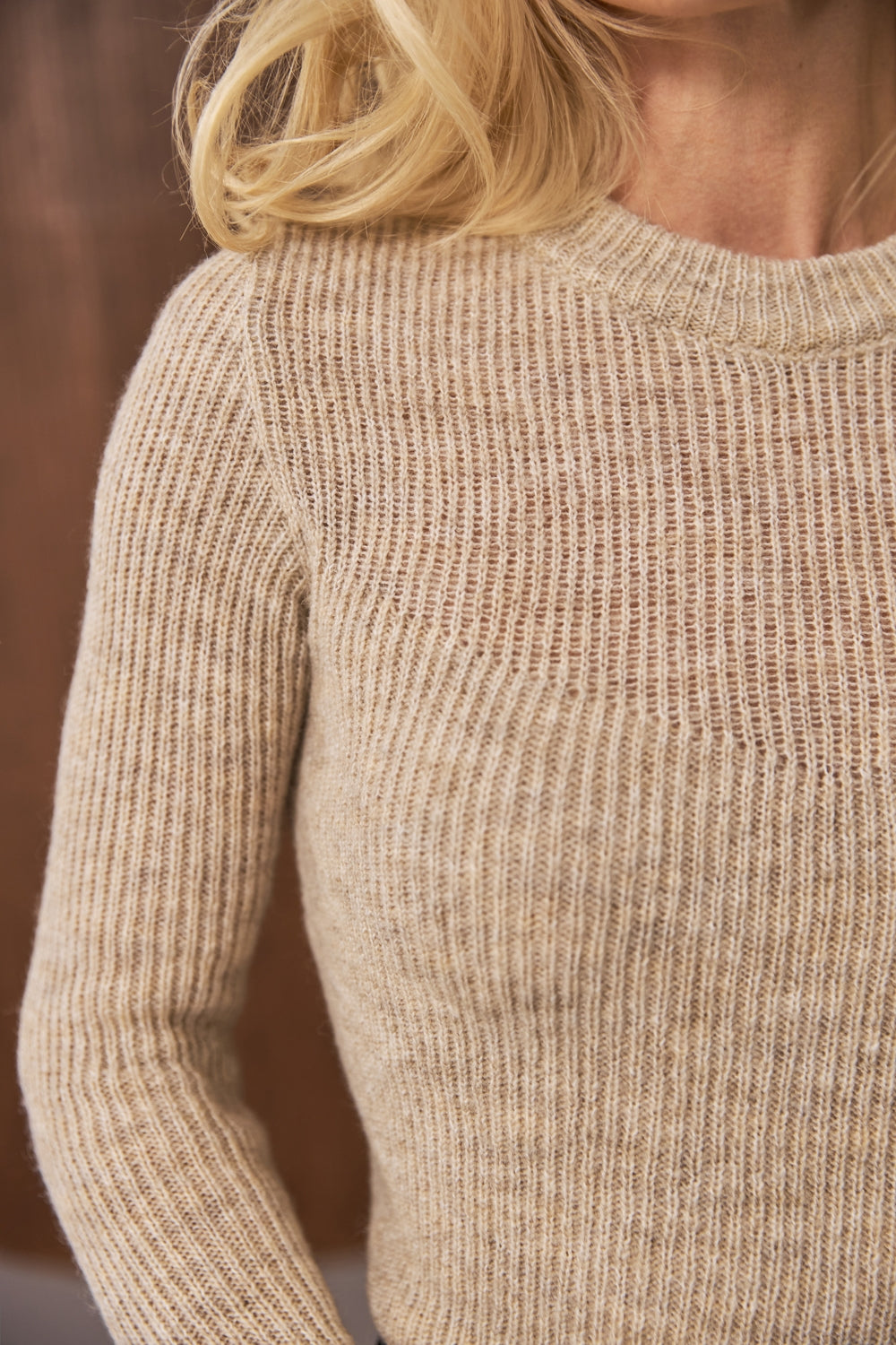 #color_warm beige
