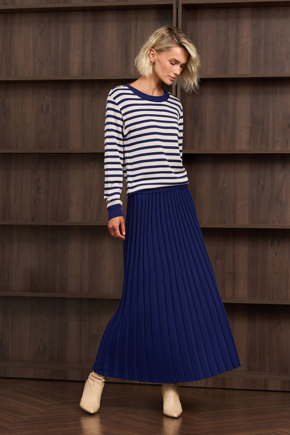 Cotton Knit Pleated Midi Skirt
