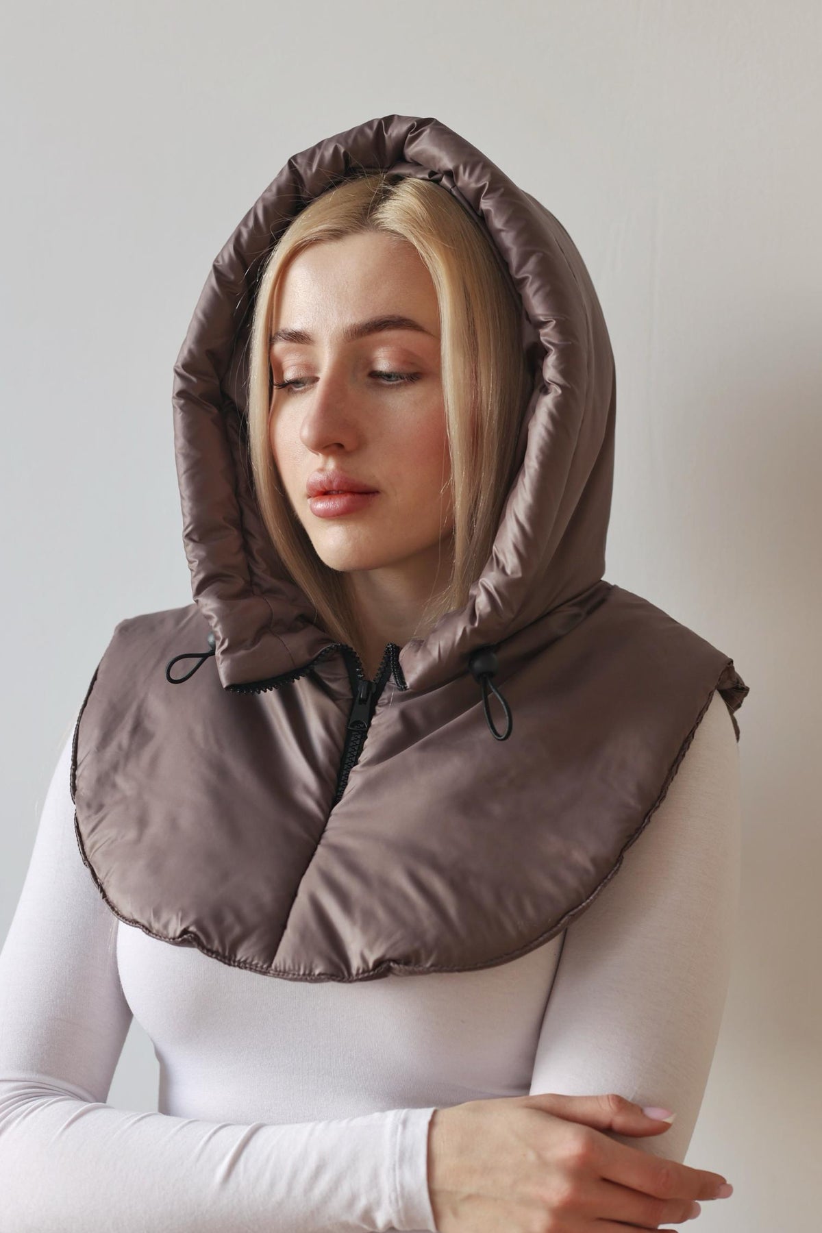 Waterproof Hooded Scarf With Zipper and Drawstring, Mocha Mousse