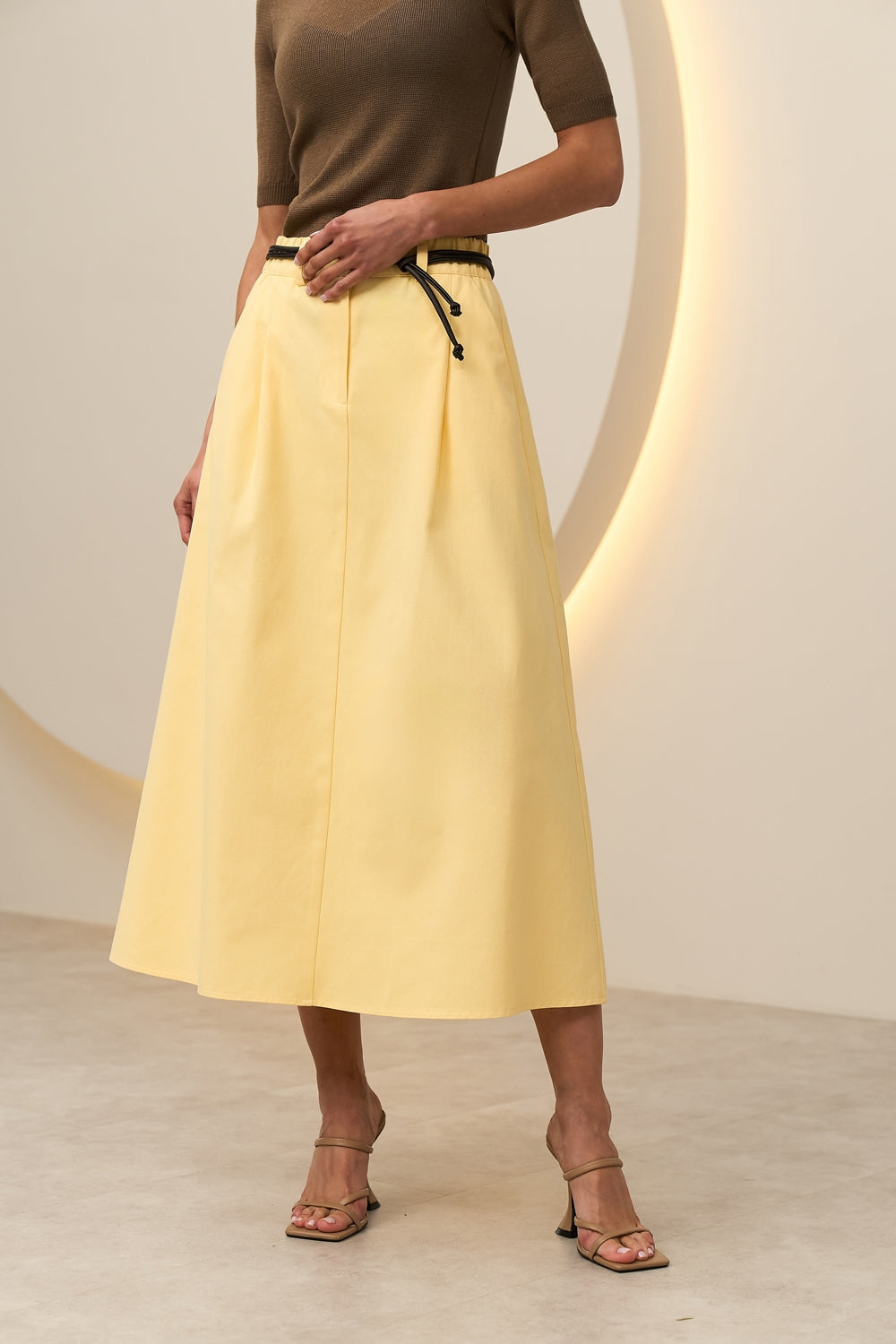 #color_soft yellow
