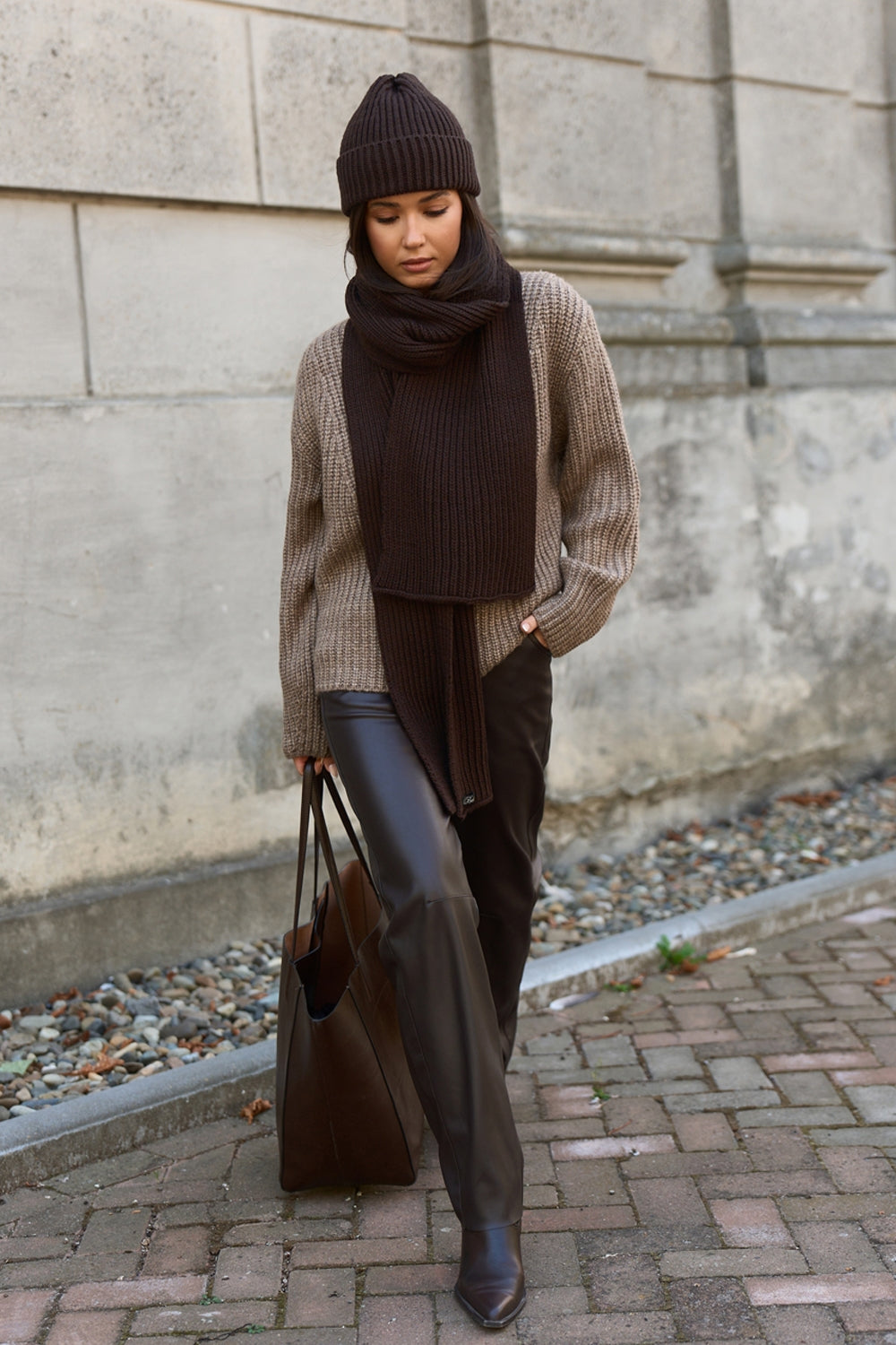 Women’s Wool Ribbed Knit Long Scarf