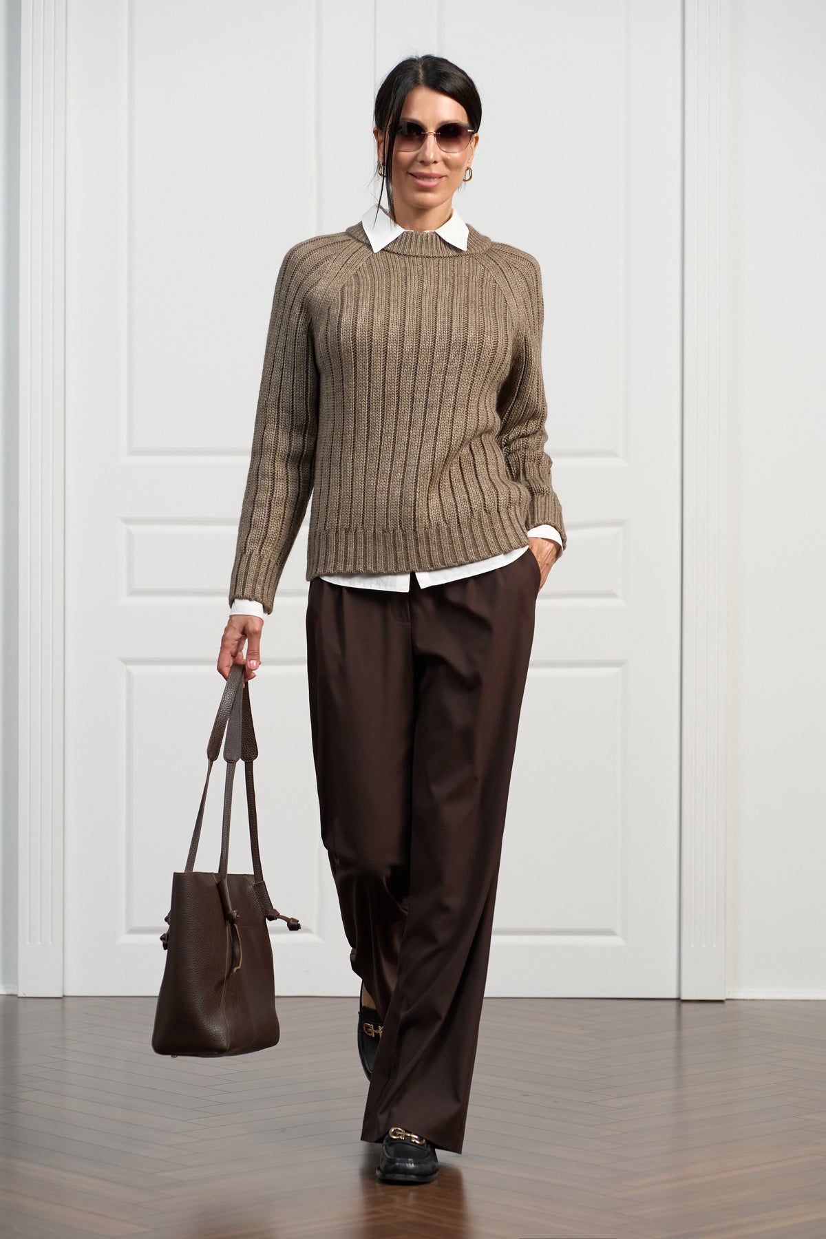 Women’s Wool Mid Rise Straight Leg Trousers