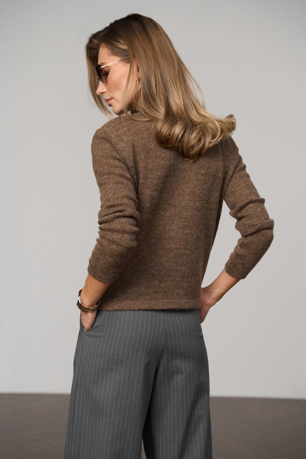 #color_chestnut brown
