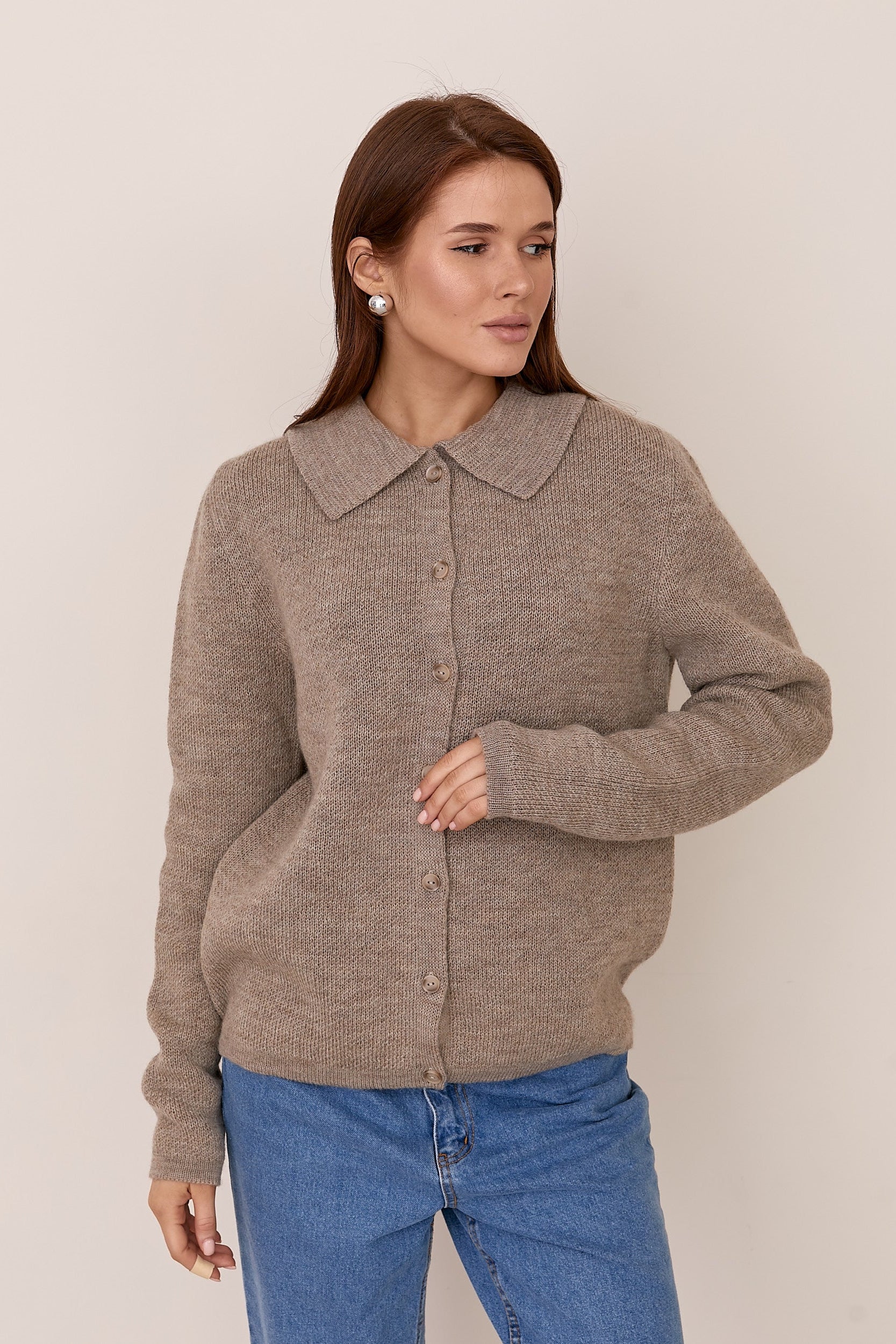 #color_taupe beige