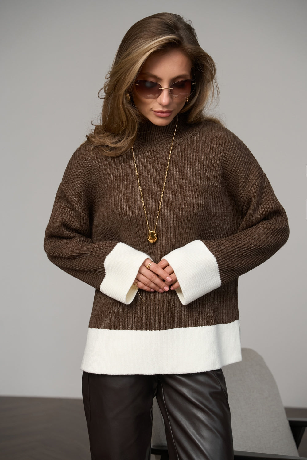 #color_chestnut brown