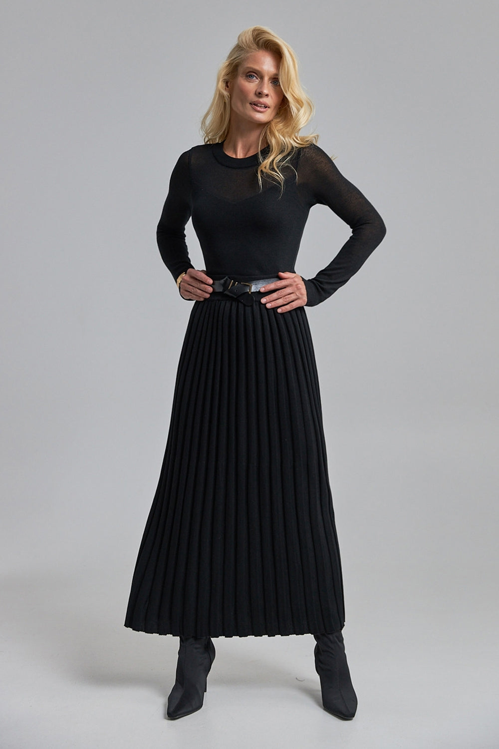 Cotton Knit Pleated Midi Skirt