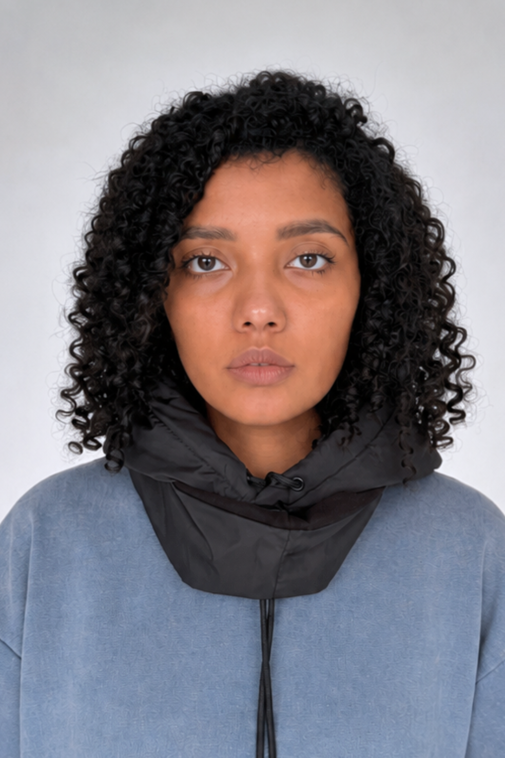 Satin-gefütterter wasserdichter Kapuzenschal zum Bedecken von Haaren und Hals