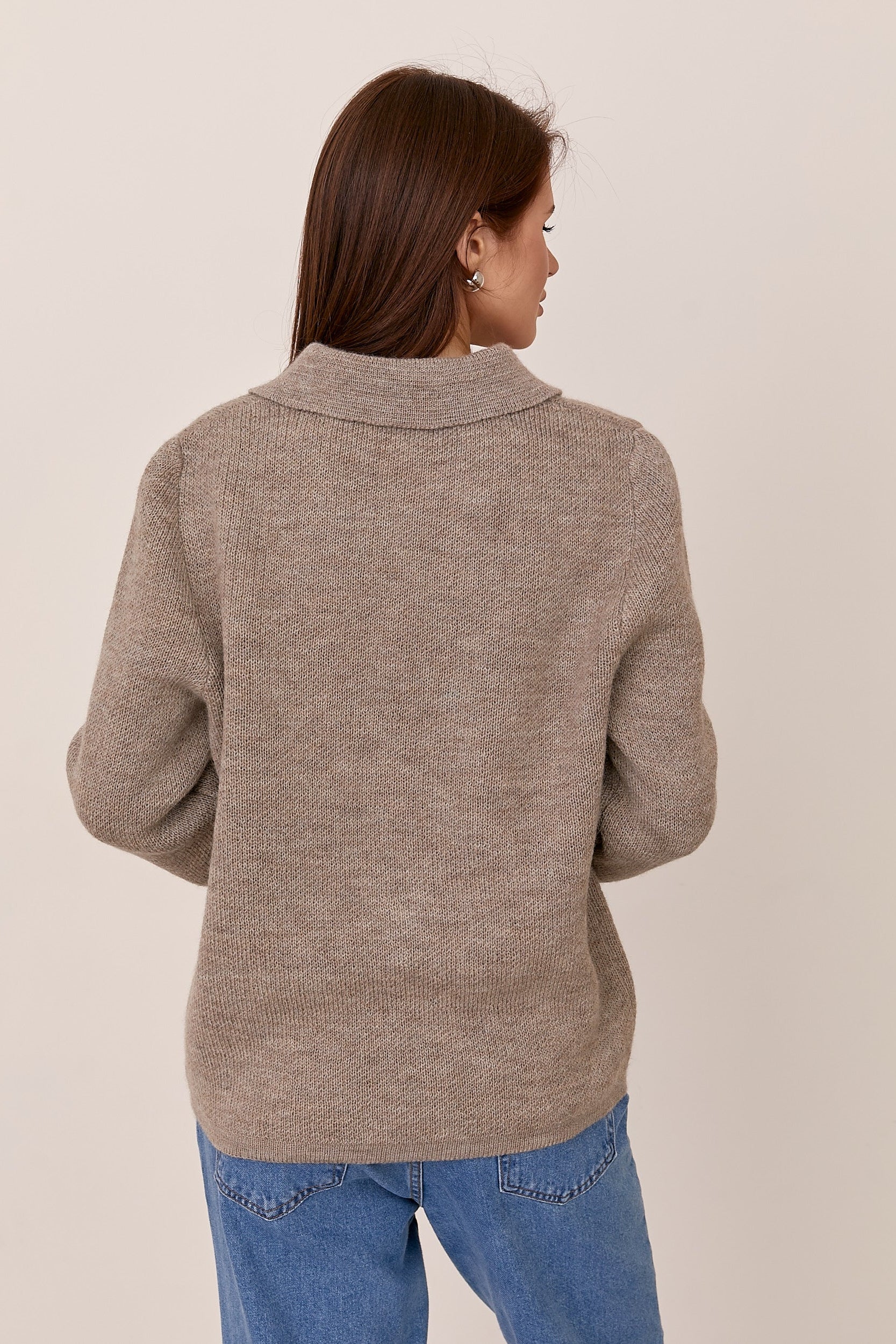 #color_taupe beige