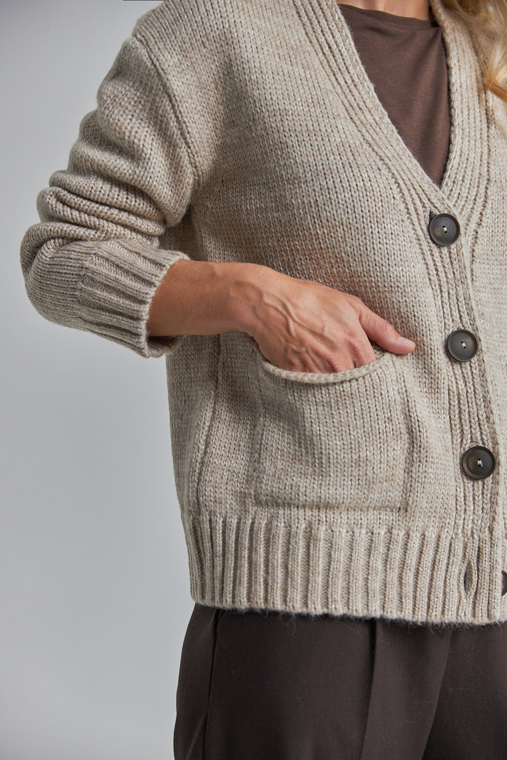 #color_linen beige