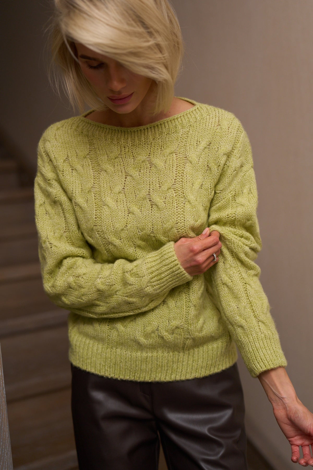 Women’s Baby Alpaca Wool Cable Knit Boat Neck Sweater