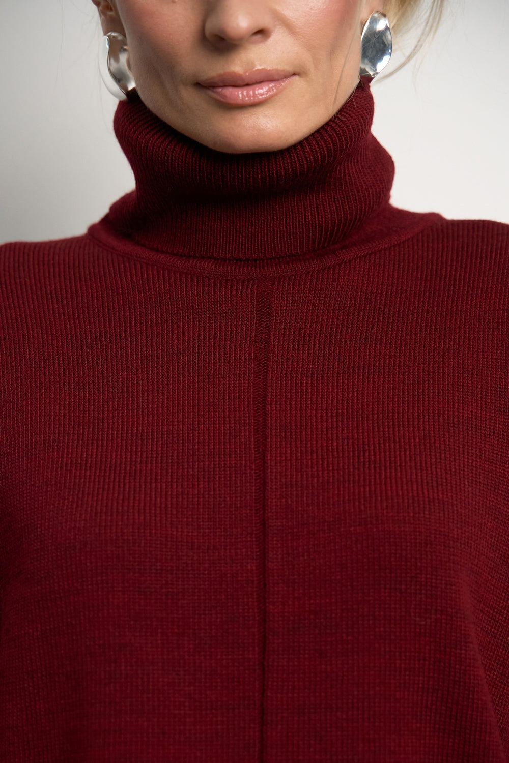 #color_burgundy red