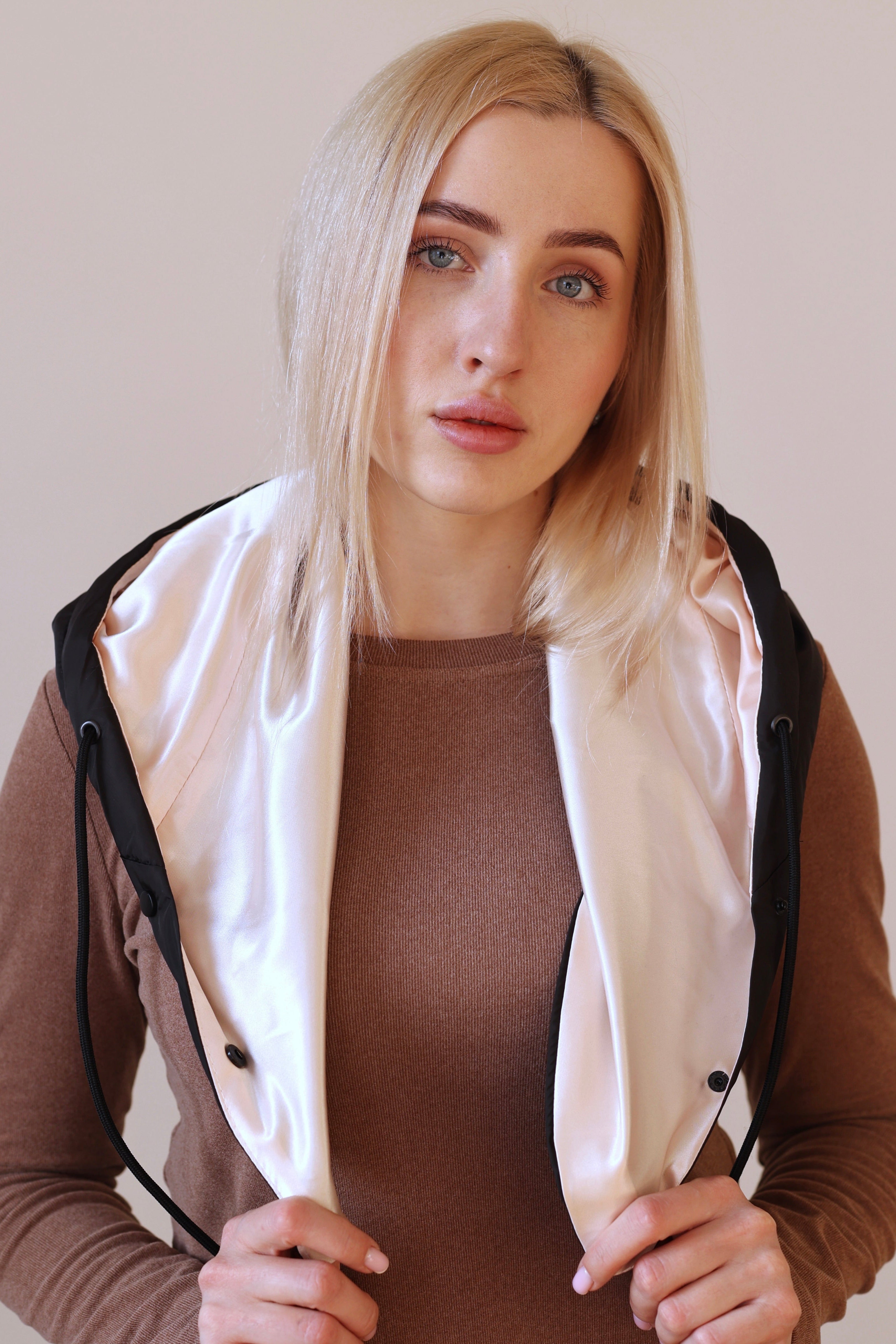#color_ivory peach