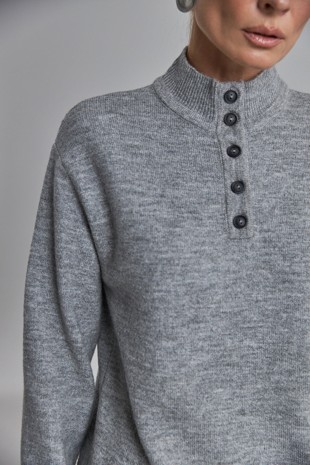 Merino Mohair Sweater with Buttoned Collar, Gray