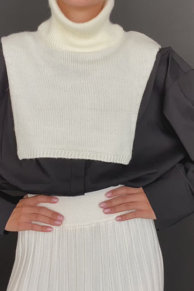 Knit Turtleneck Dickie Wool Neck Warmer, Ivory