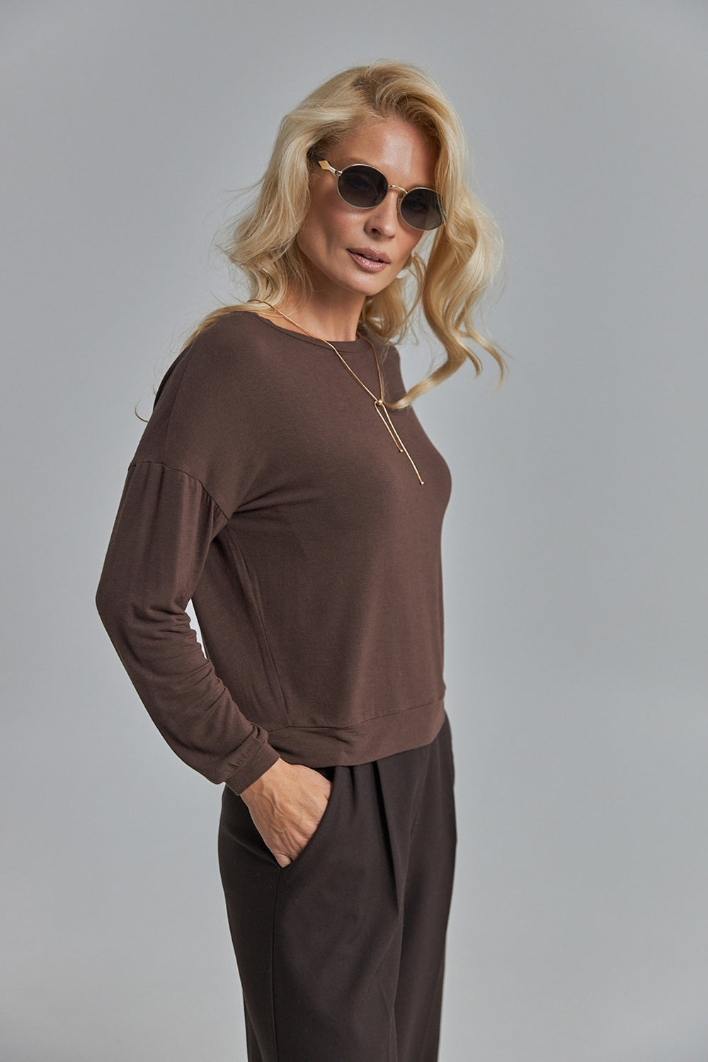 Long Sleeve Knit Crew Neck Top, Bitter Chocolate