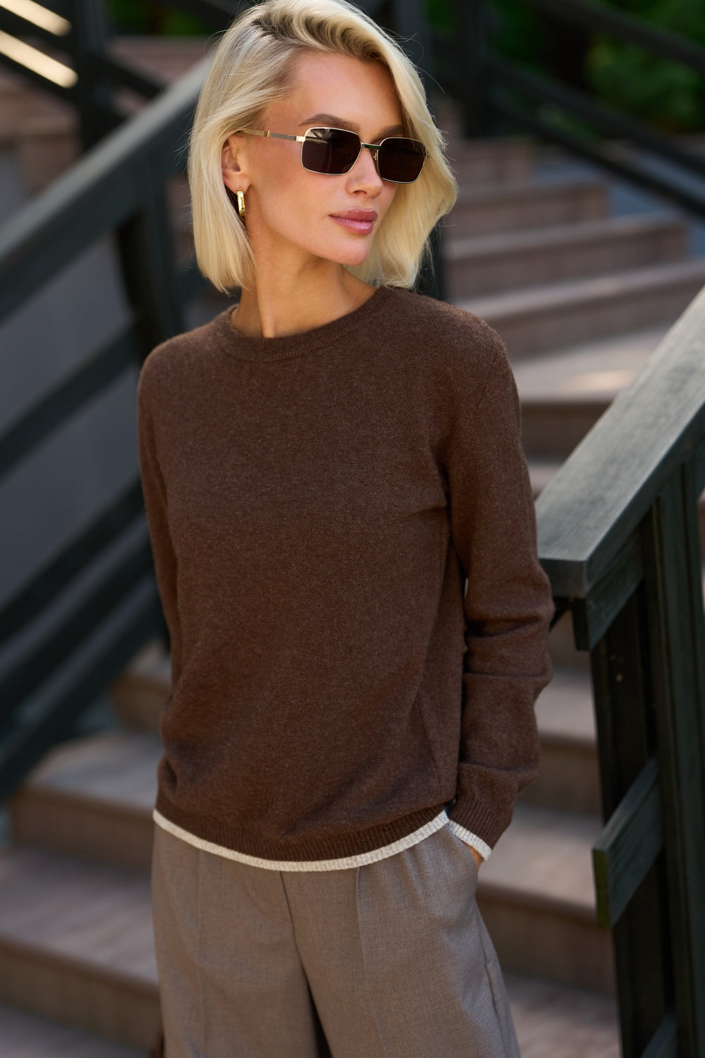 Women’s Lambswool Cashmere Crew Neck Sweater with Contrast Trim